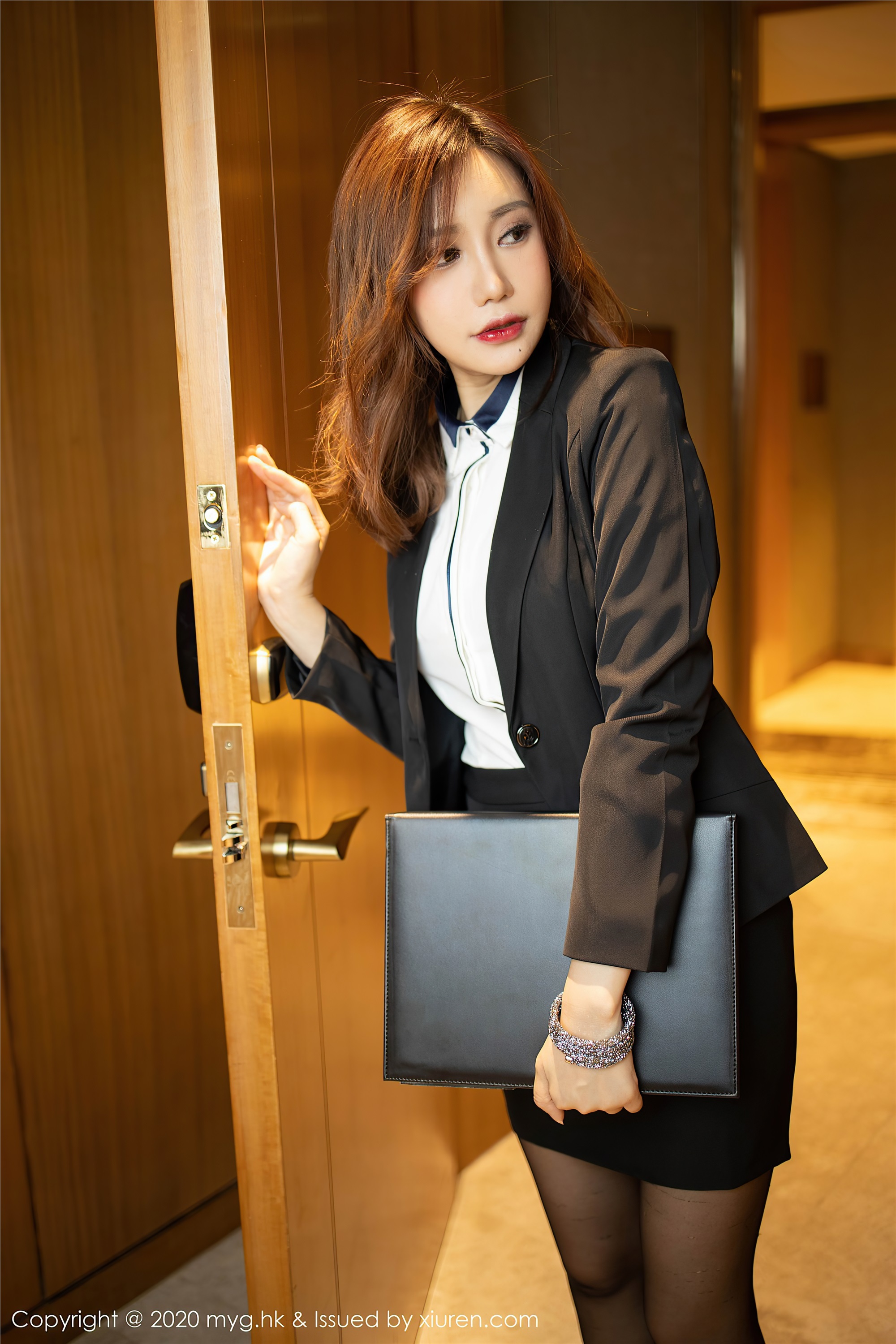 MyGirl美媛馆 2020.12.21 VOL.469 绮里嘉ula